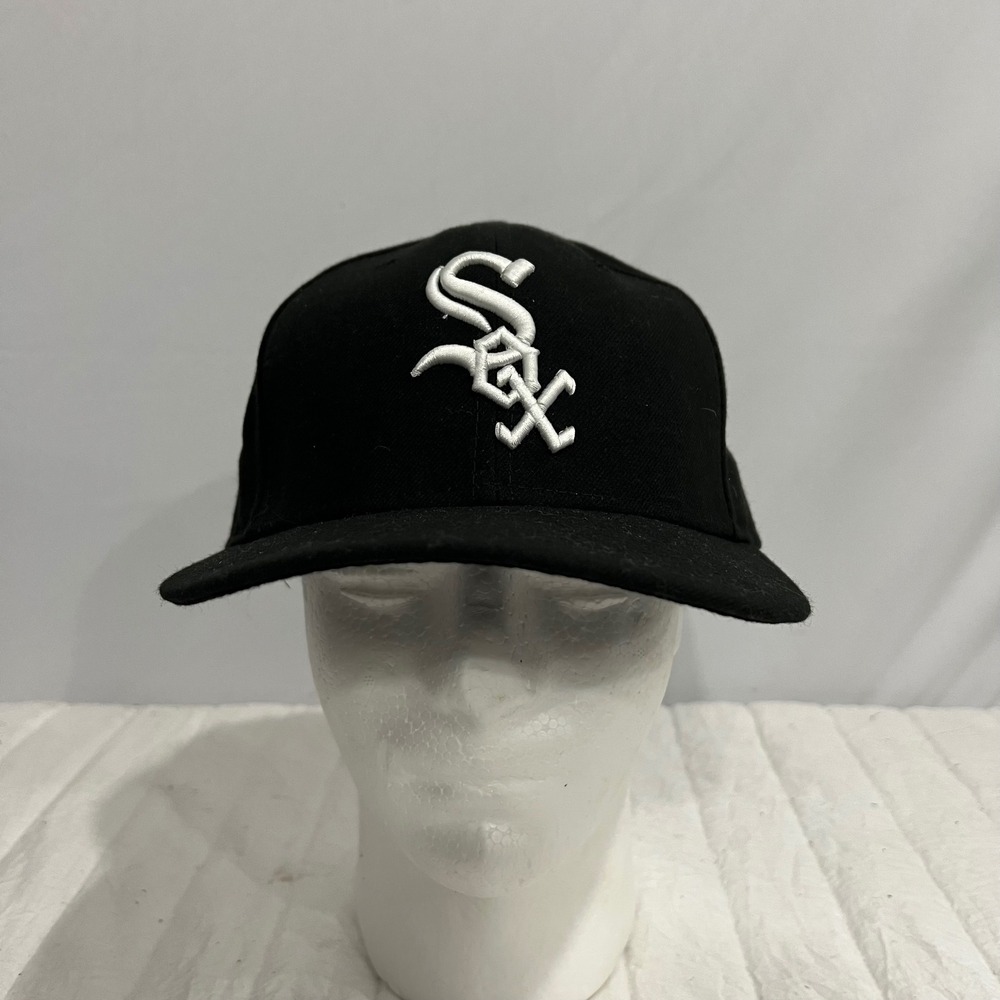 New Era Chicago White Sox 59FIFTY MLB Fitted Hat Black White Size 7 3/8 58.7cm